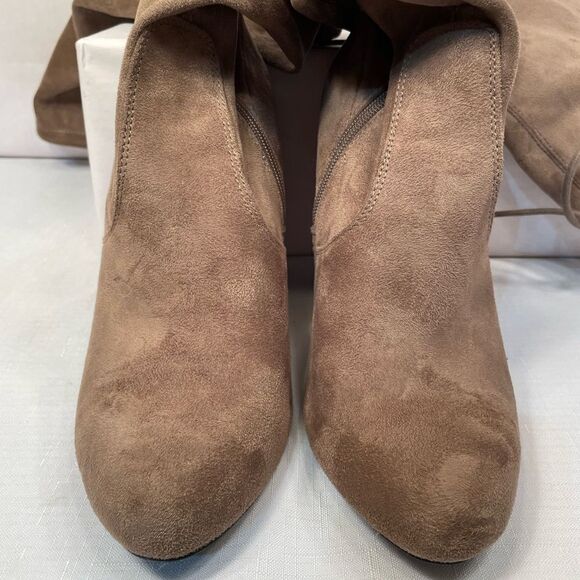TAUPE FAUX SUEDE THIGH HIGH BOOTS SIZE 11 4” HEELS NWOT - Picture 5 of 7